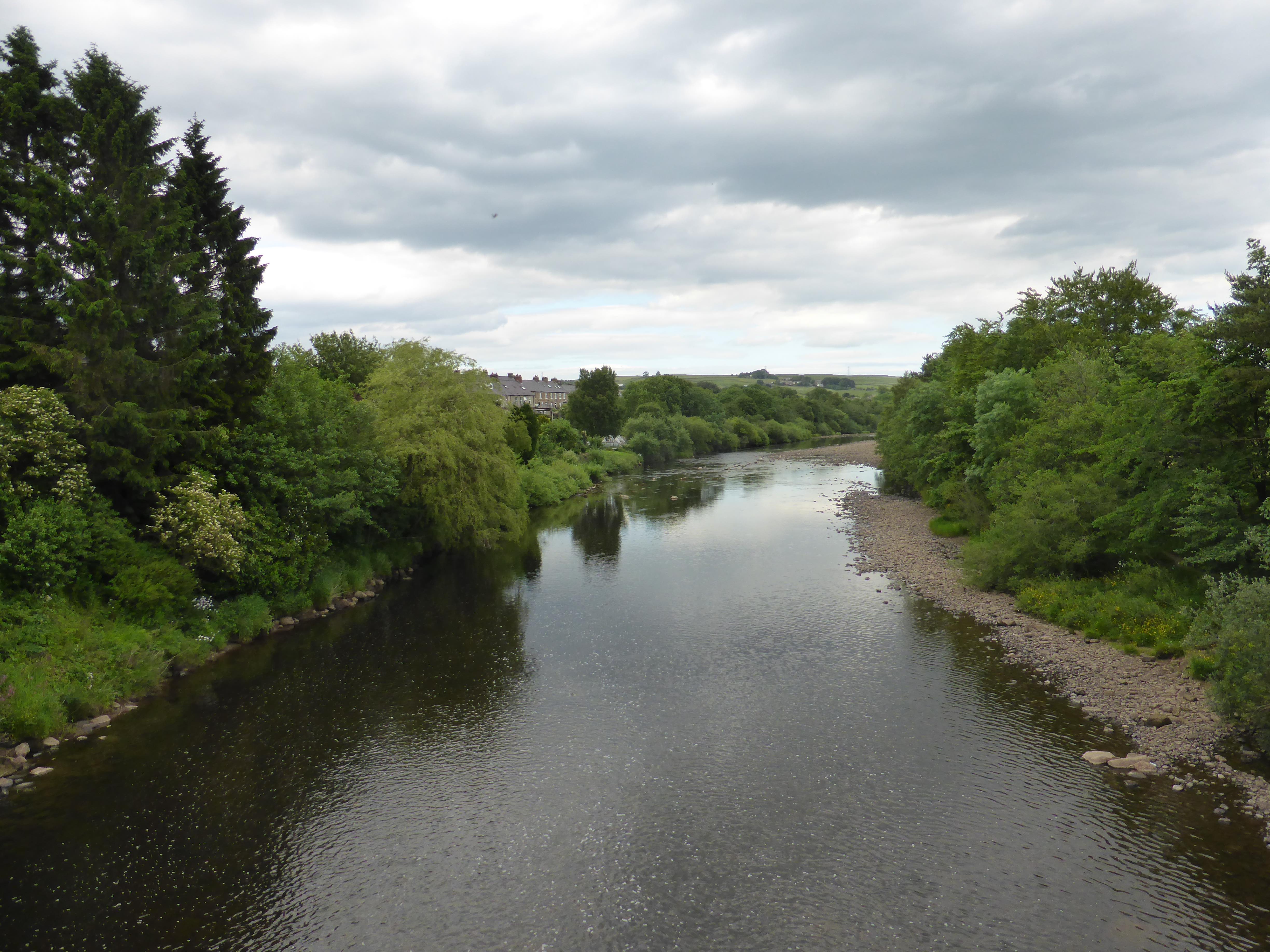 Along the South Tyne Trail to Featherstone Park