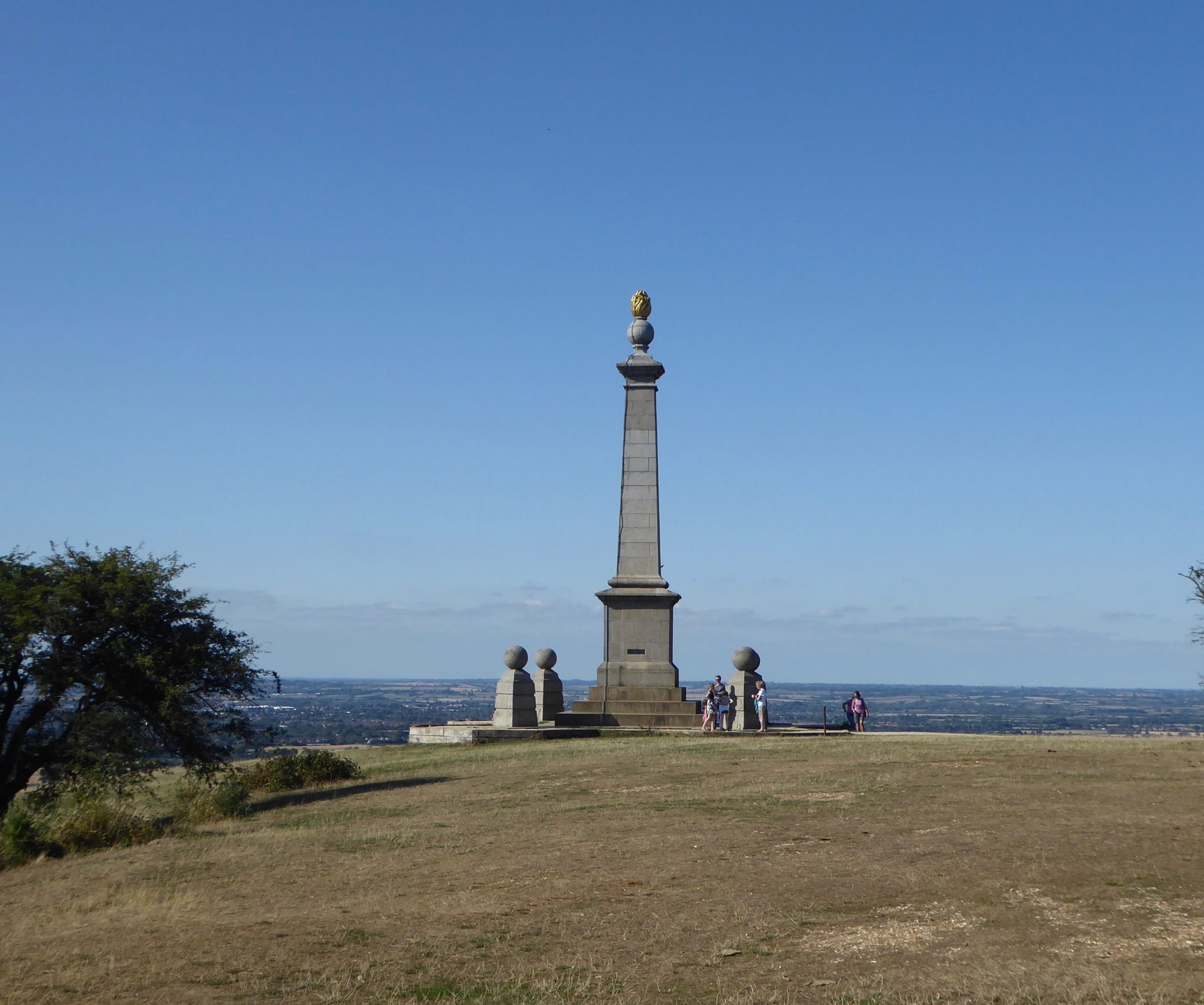An Eleven Mile Circuit from Princes Risborough to Coombe Hill Monument