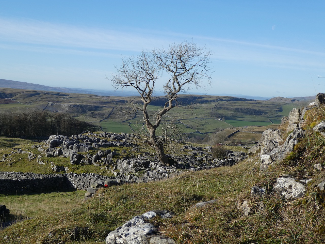 From Settle to Winskill and Sugar Loaf