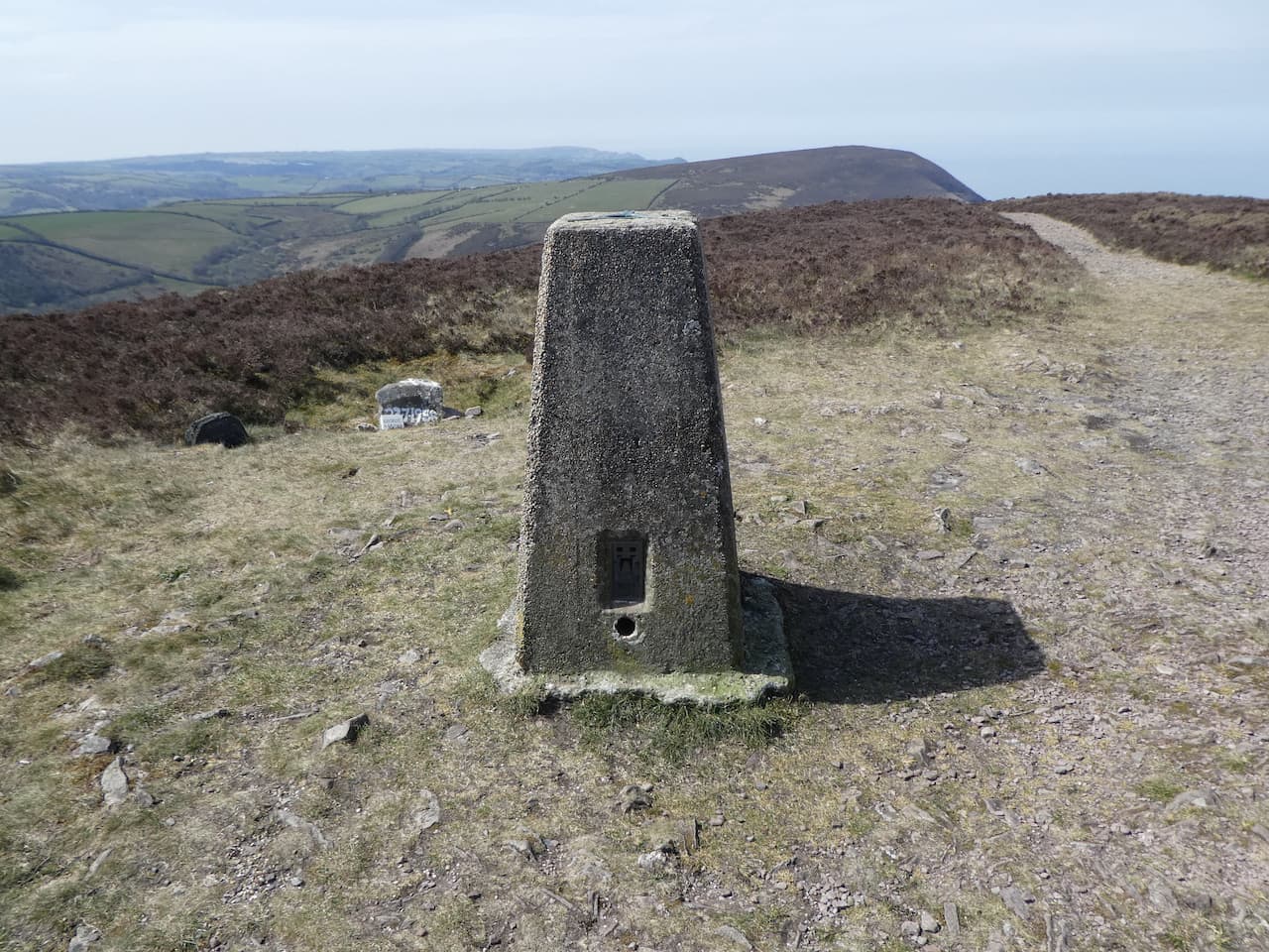 Holdstone Hill to Combe Martin
